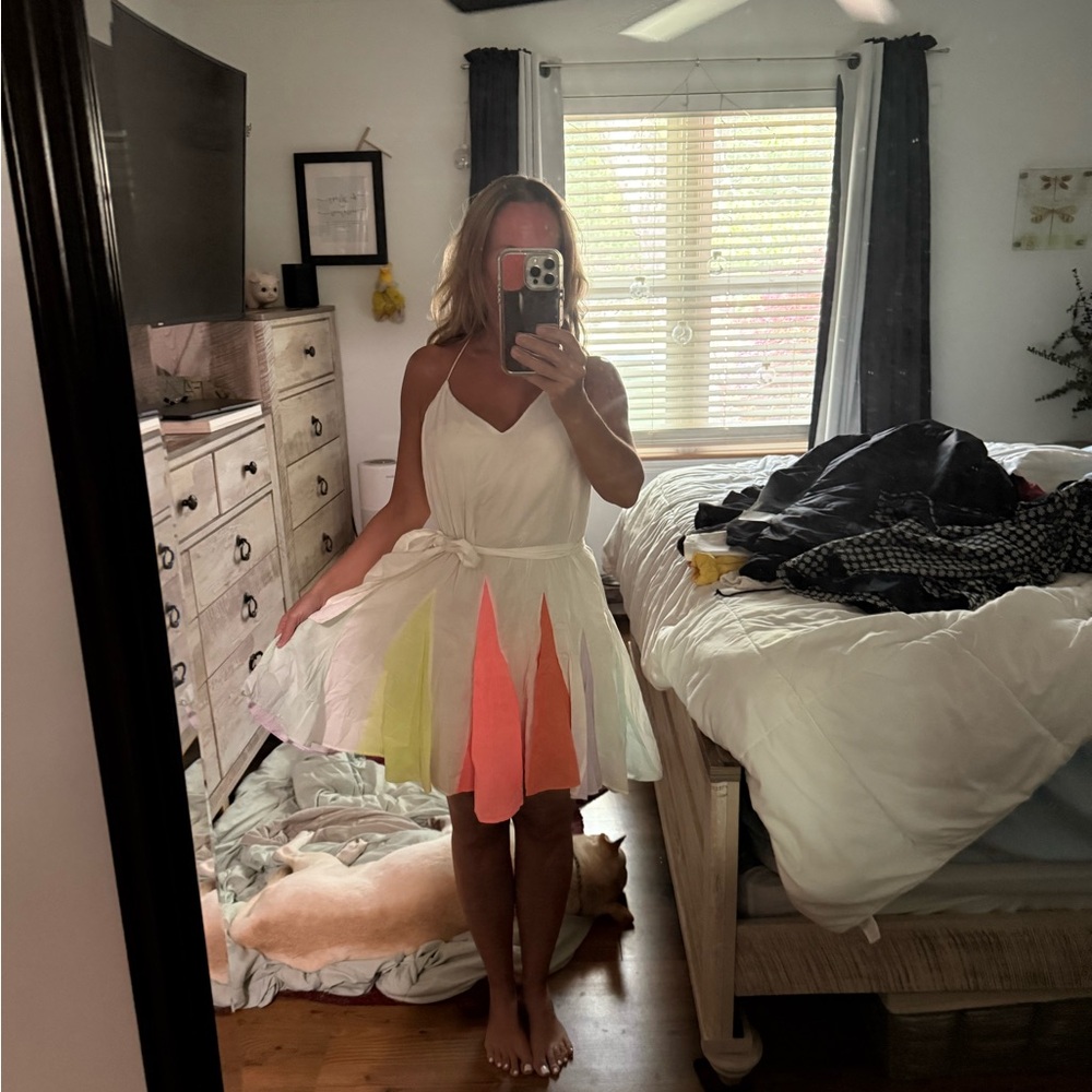 Alice + Olivia Kimmy Sleeveless Short Godet Dress in White and Rainbow